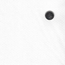 Charger l'image dans la galerie, White Out par Timeless Treasures - White Tone on Tone Coop Wire