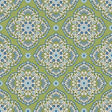 Charger l'image dans la galerie, Blockprint Chic par Paintbrush Studio Fabrics - Background Green Mandalas
