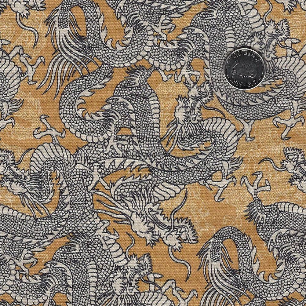 Kimonos & Koi par Paintbrush Studio Fabrics - Background Gold Dragons