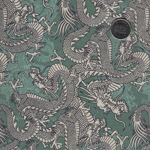 Kimonos & Koi par Paintbrush Studio Fabrics - Background Teal Dragons